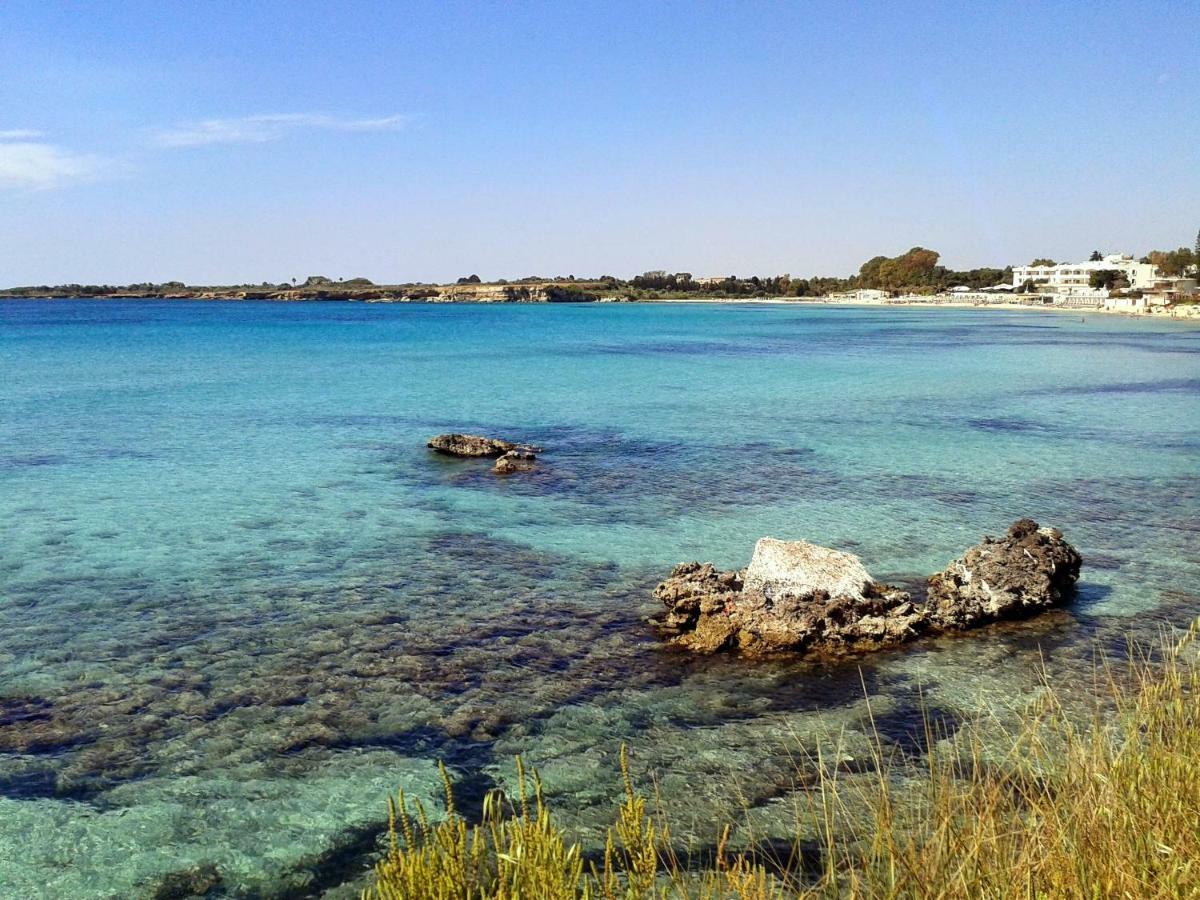 フォンターネ・ビアンケ A Due Passi Dal Mare Con Piscinaヴィラ エクステリア 写真