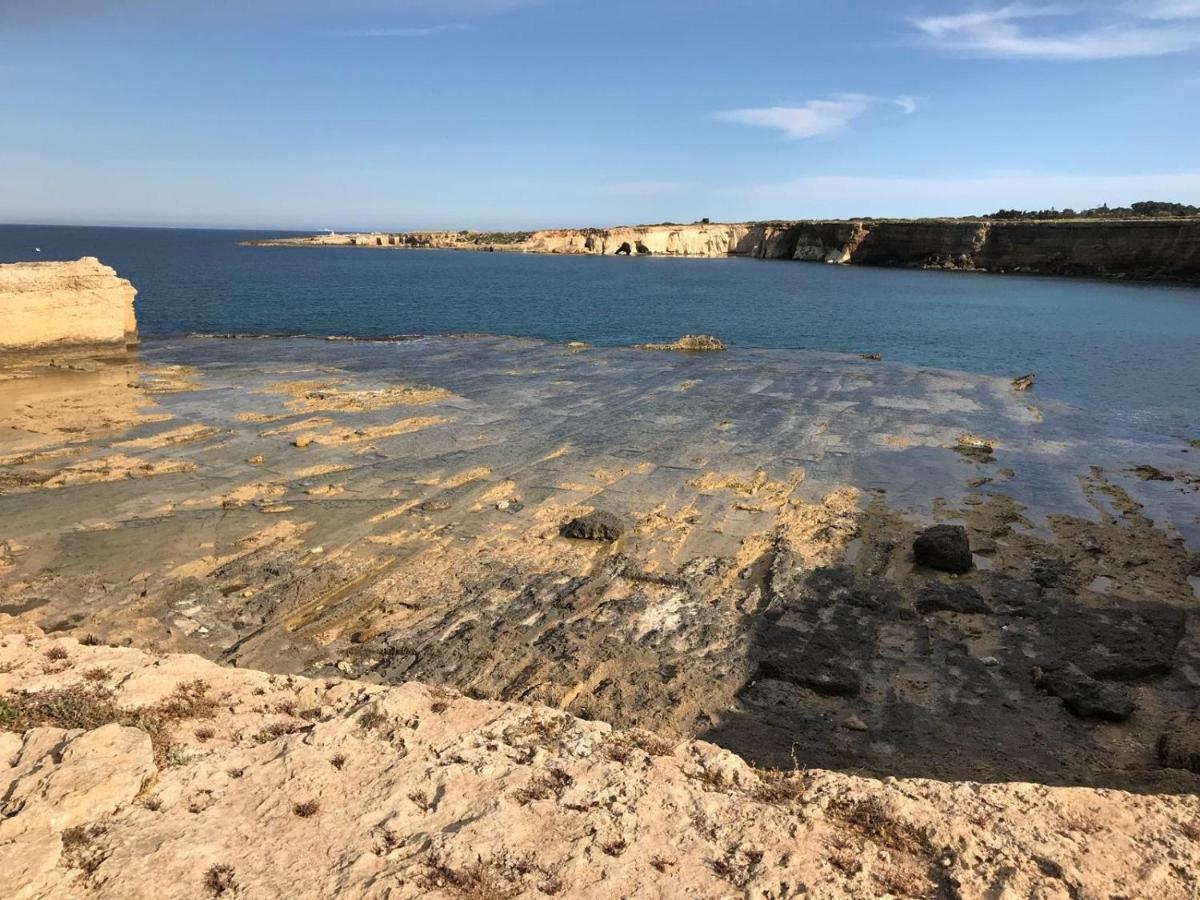 フォンターネ・ビアンケ A Due Passi Dal Mare Con Piscinaヴィラ エクステリア 写真